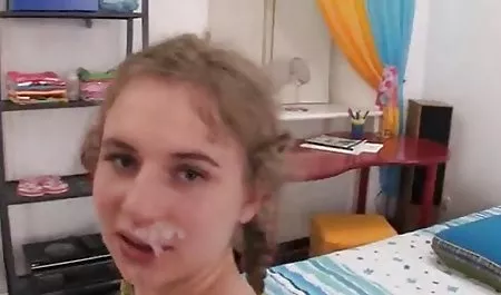 آلیشیا سکس بانو الکسیس کینگستون